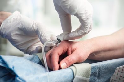 胃カメラの鎮静剤は本当に楽になる？副作用・運転制限・効かない人の特徴を医師が解説 | 胃がん